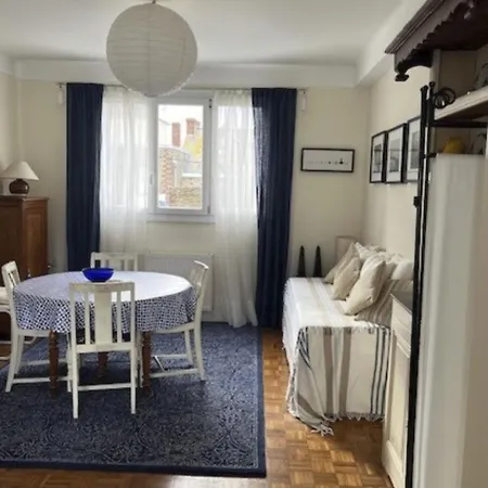 Lägenhet Les Mouettes By Interhome Dinard
